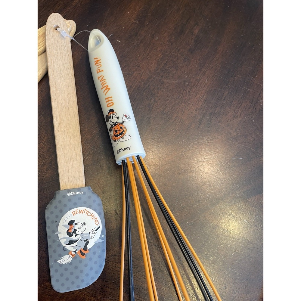 Disney Mickey Minnie Mouse Halloween Kitchen Tools Whisk spatulas NEW - Picture 2 of 5